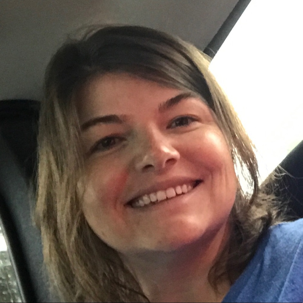 Meet your Posher, Loni